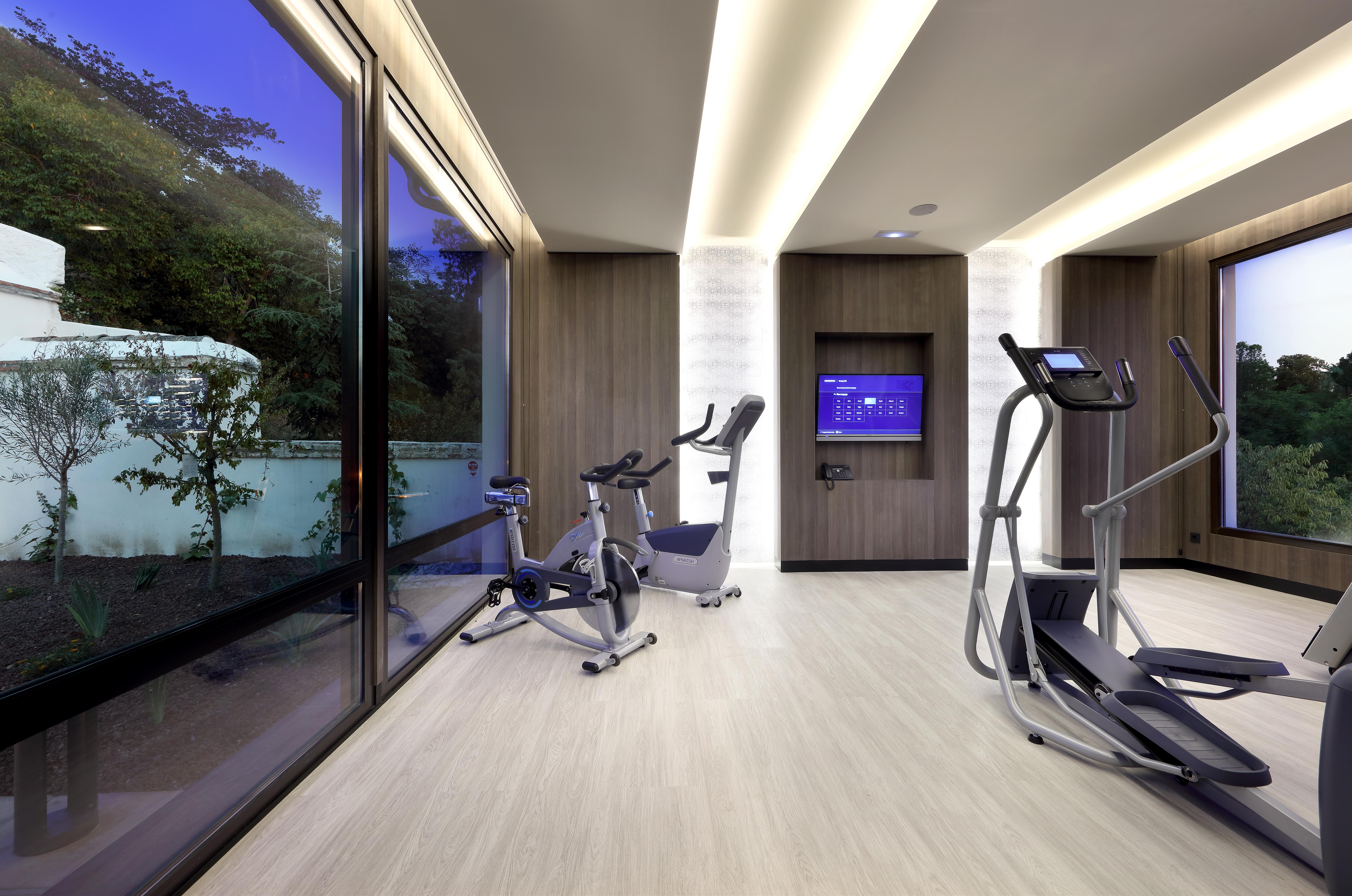 Aurea Washington Irving By Eurostars Hotel Company Granada Kültér fotó The gym at the Mandarin Oriental