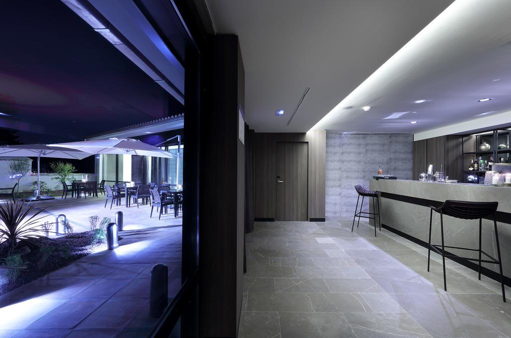 Aurea Washington Irving By Eurostars Hotel Company Granada Kültér fotó The interior of the lounge